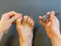 「普通の女の子の足の爪切り－スマホ自撮り◎わかみほ（46歳）パフォーマー◎」のサンプル画像4