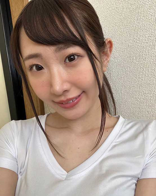 「個撮）癒し系OLお姉さん【高身長スレンダーボディ】下品なひょっとこ顔萌え！高速ノーハンドフェラ【口内発射】」のサンプル画像1