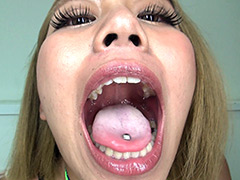 「NOAちゃんの歯・口内自撮り」のサンプル画像1
