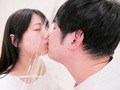 「男女の友情は成立するのか！？女子大生限定！ ラップ1枚隔てて男友達チ○ポに素股体験させちゃいました♪」のサンプル画像10