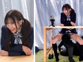 「オシッコ我慢中に彼氏にビデオ通話「バレちゃダメッ！」画面の外でイカされてもバレずに通話できるのか！？」のサンプル画像8