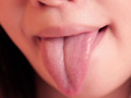 「桃尻かのんの美味しい唾と舌の匂いを鼻で官能してみた」のサンプル画像4